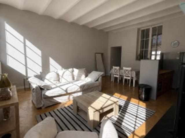 location ÉTUDIANTE – Duplex meublé 93 m² – 2 logements / 2 salles de bain – Hypercentre Bordeaux Pey Berland