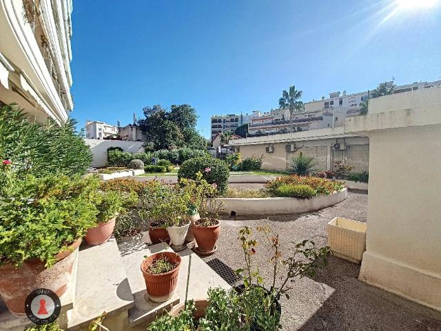 LOCATION ETUDIANTE STUDIO meublé 26m² Refait à neuf pour étudiant