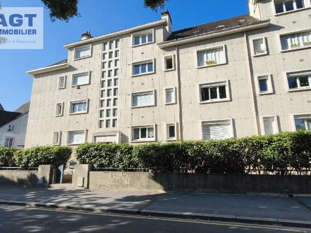 LOCATION F2 DE 46.08M2 PROCHE CENTRE VILLE