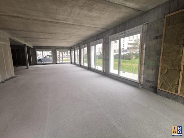 Location Fond de commerce 0 pièces 157 m2 Bourges