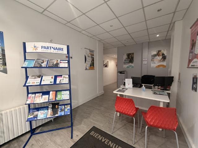 Location Fond de commerce 0 pièces 108 m2 Amiens