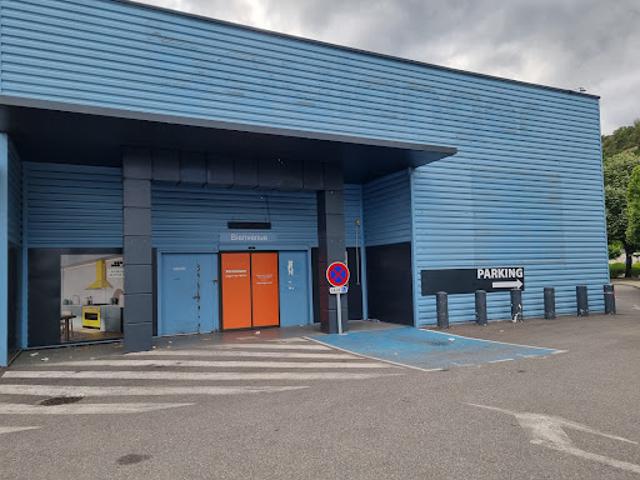 Location Fond de commerce 0 pièces 1200 m2 Digne les Bains