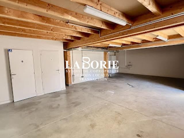 Location Fond de commerce 0 pièces 128.72 m2 Montfavet