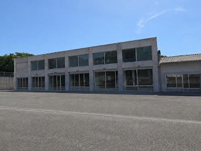 Location Fond de commerce 0 pièces 250 m2 Aubignan