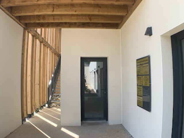 Location Fond de commerce 0 pièces 32 m2 Saint Quentin la Poterie