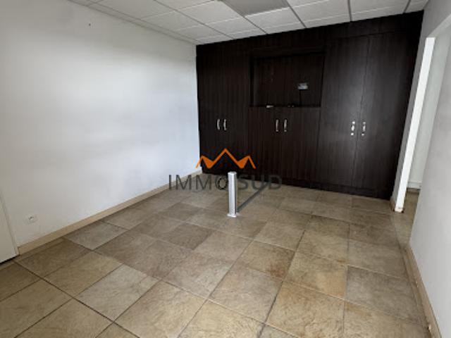 Location Fond de commerce 0 pièces 40 m2 Le gosier