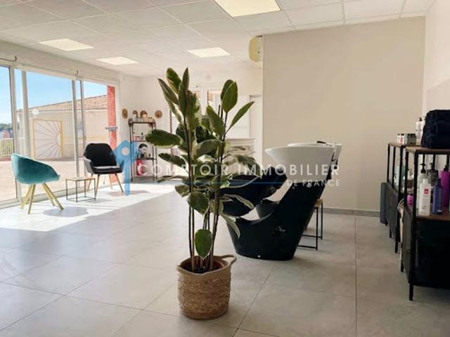 Location Fond de commerce 0 pièces 52 m2 Le Crès