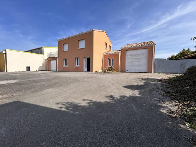 Location Fond de commerce 0 pièces 110 m2 Divatte sur Loire