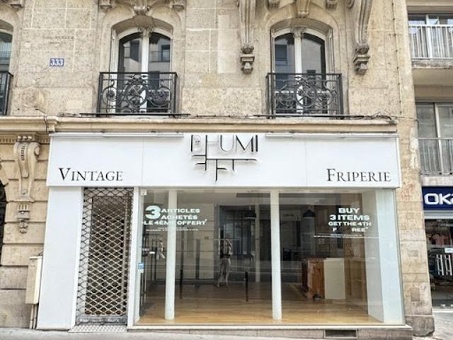 Location Fond de commerce 0 pièces 76 m2 Paris 15ème