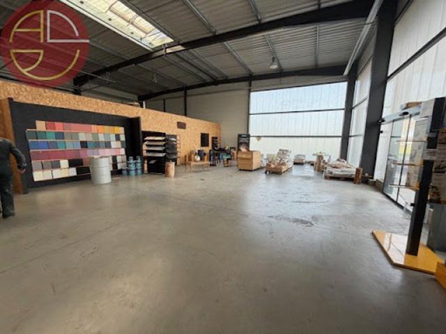Location Fond de commerce 0 pièces 700 m2 Saint Jory