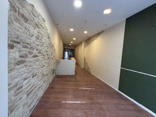 Location Fond de commerce 0 pièces 81 m2 Paris 10ème