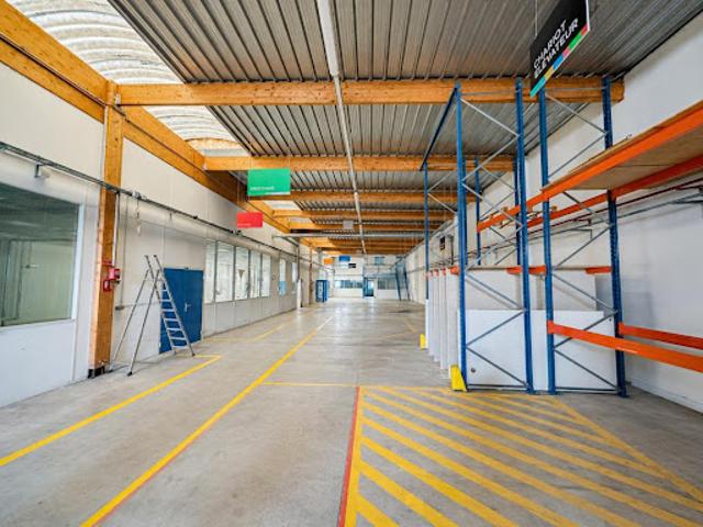 Location Fond de commerce 1420 m2 Colombes