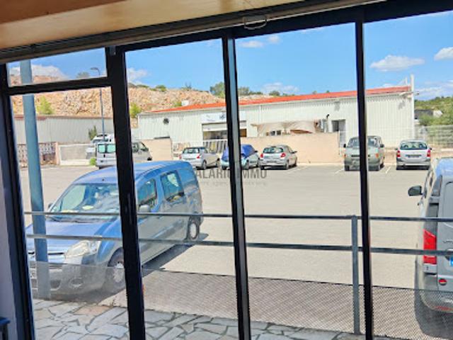 Location Fond de commerce 148 m2 Leucate