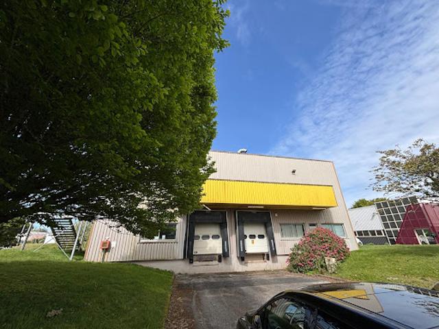 Location Fond de commerce 1530 m2 Quimper