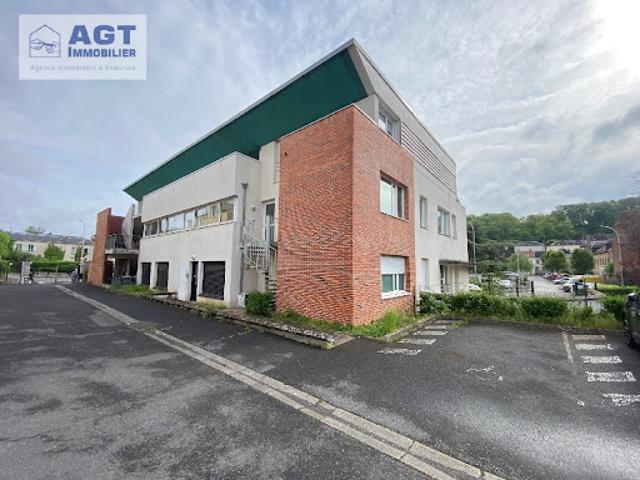Location Fond de commerce 15 pièces 723 m2 Meru