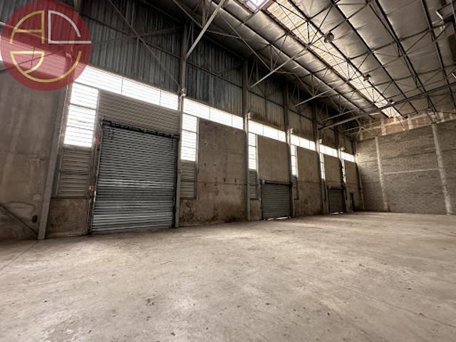 Location Fond de commerce 15 pièces 3196 m2 Toulouse