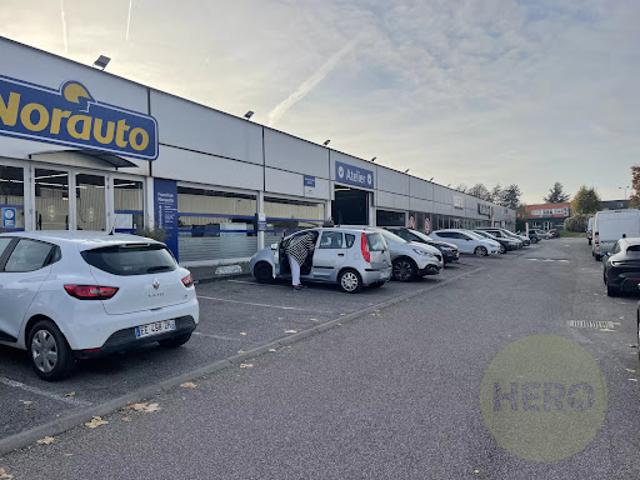 Location Fond de commerce 170 m2 La Queue les Yvelines