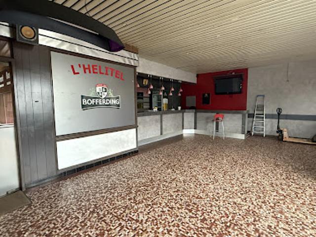 Location Fond de commerce 175 m2 Bertrange