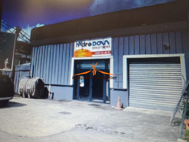 Location Fond de commerce 181 m2 Baie mahault