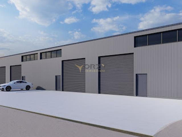 Location Fond de commerce 182 m2 Vedène