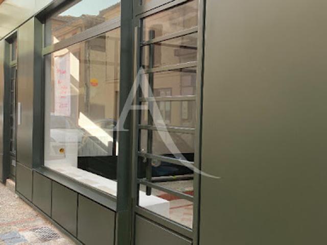 Location Fond de commerce 18 m2 L'Isle Jourdain