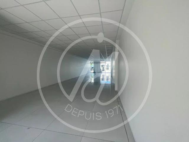 Location Fond de commerce 100 m2 Baie mahault