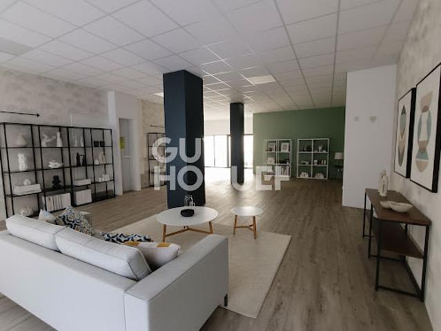 Location Fond de commerce 110 m2 Dinan