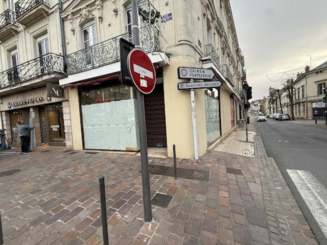 Location Autre 0 pièces 110 m2 Saumur