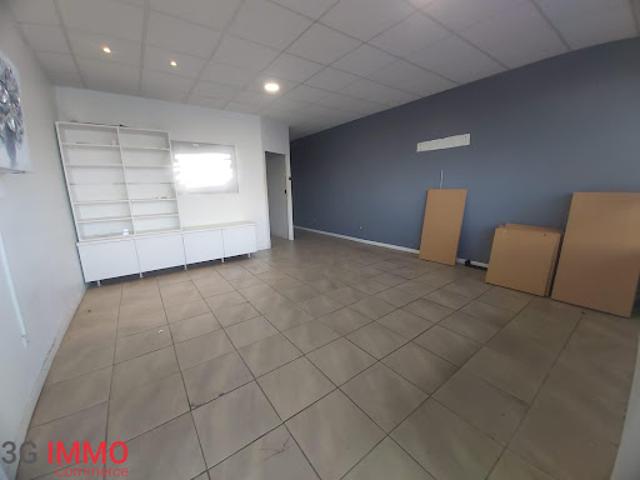 Location Fond de commerce 125 m2 Baie mahault