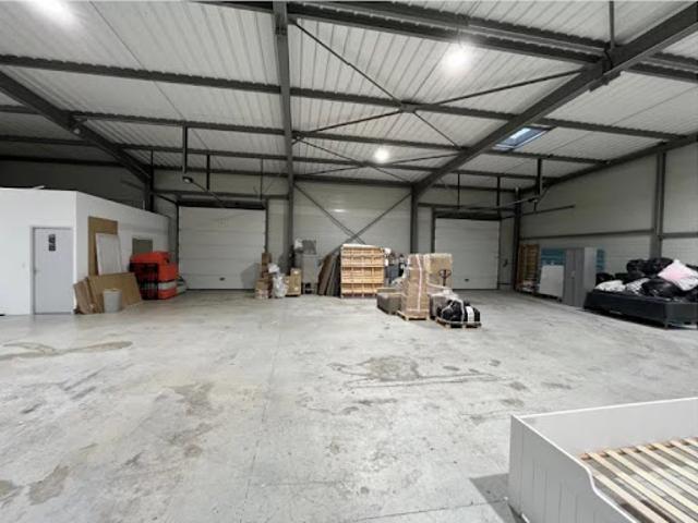 Location Autre 12 pièces 430 m2 Gallargues le Montueux