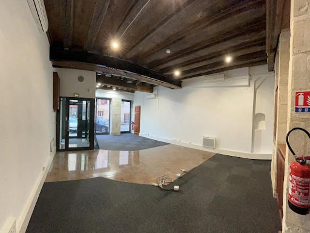 Location Fond de commerce 0 pièces 130 m2 Beaune