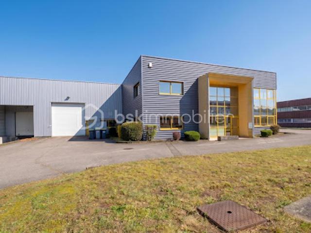 Location Fond de commerce 13 pièces 1478 m2 Saint claude