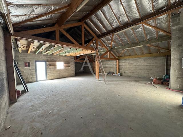 Location Fond de commerce 1 pièce 100 m2 Conflans Sainte Honorine