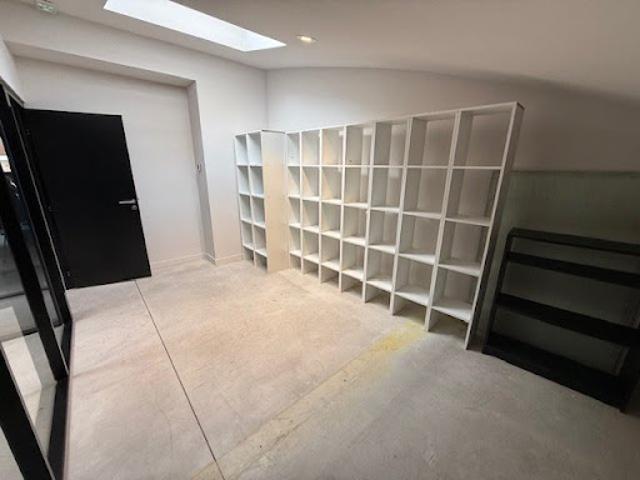 Location Fond de commerce 1 pièce 13 m2 Marseille 8ème