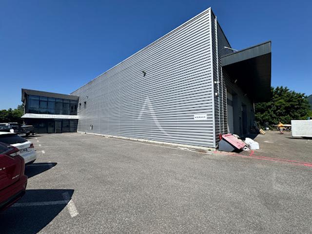 Location Fond de commerce 1 pièce 1548 m2 Epagny