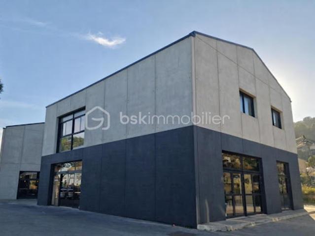 Location Fond de commerce 1 pièce 153 m2 Hyeres