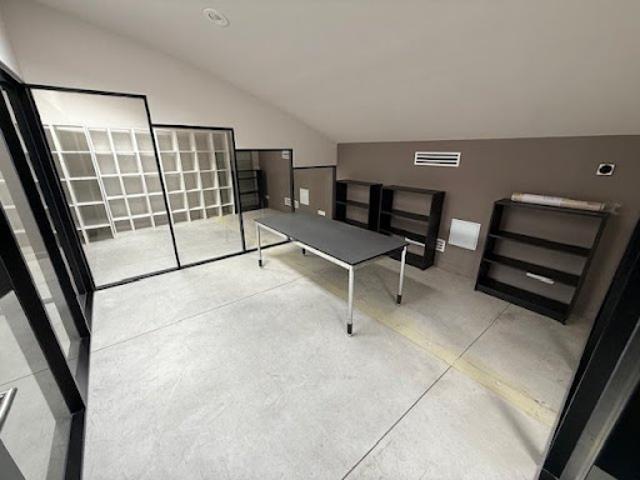 Location Fond de commerce 1 pièce 15 m2 Marseille 8ème
