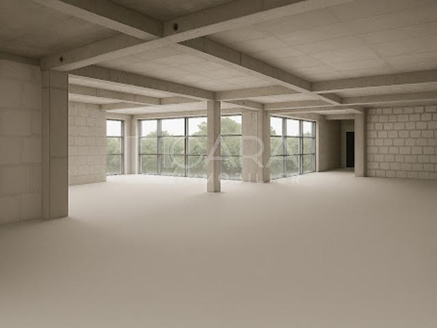 Location Fond de commerce 1 pièce 191.85 m2 Cayenne