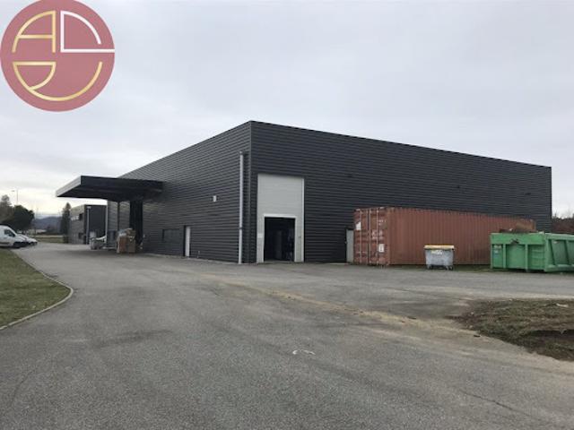 Location Fond de commerce 1 pièce 2058 m2 Pamiers