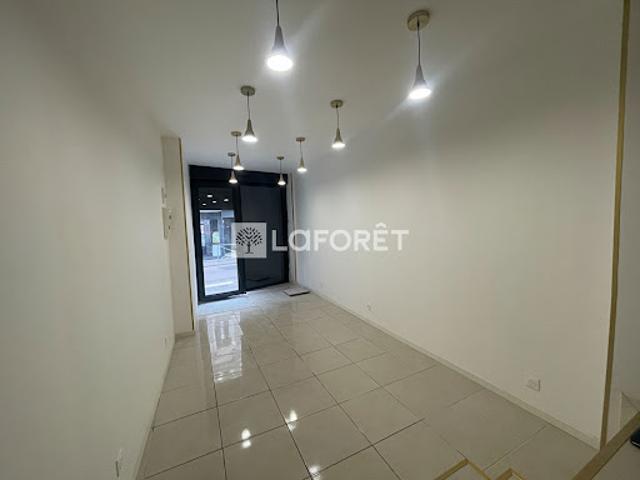 Location Fond de commerce 1 pièce 21.47 m2 Rouen