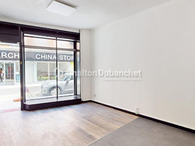 Location Fond de commerce 1 pièce 22 m2 Roanne