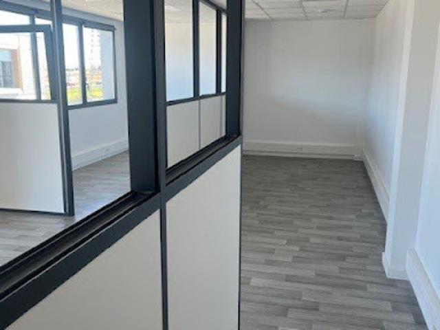 Location Fond de commerce 1 pièce 296 m2 Toulouse