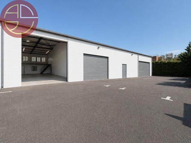 Location Fond de commerce 1 pièce 380 m2 Saint Orens de Gameville