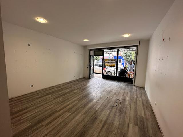 Location Fond de commerce 1 pièce 43 m2 Caussade