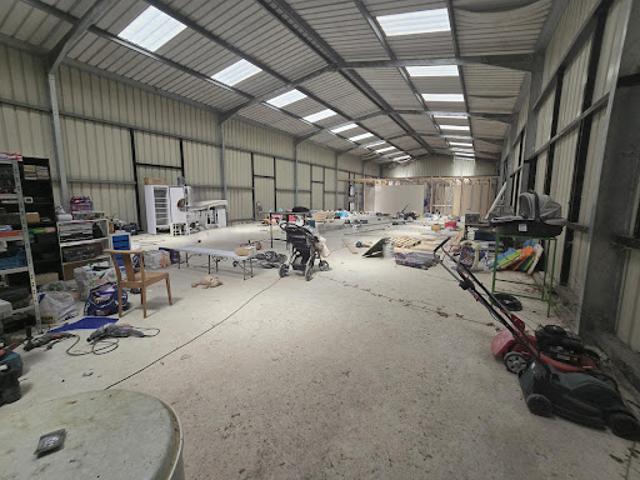 Location Fond de commerce 1 pièce 450 m2 Mazeres
