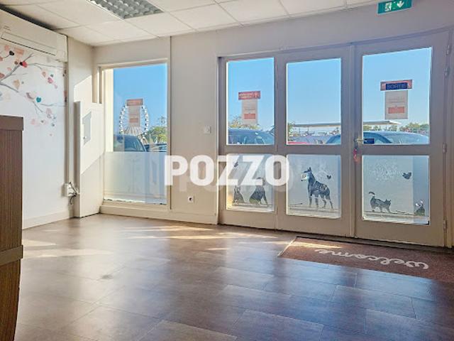 Location Fond de commerce 1 pièce 67.1 m2 Honfleur