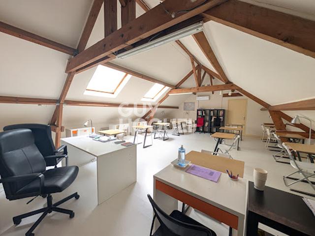 Location Fond de commerce 1 pièce 67 m2 Marly le Roi