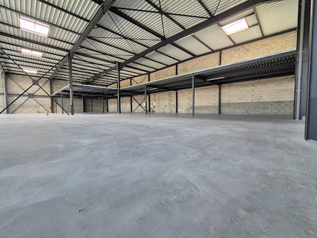 Location Fond de commerce 1 pièce 709.1 m2 Sautron