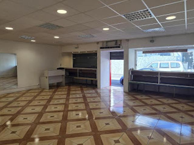 Location Fond de commerce 1 pièce 75 m2 Le Port