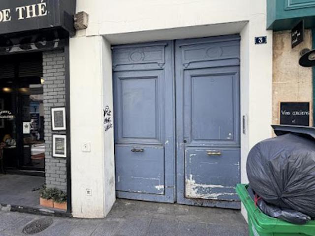 Location Fond de commerce 1 pièce 9 m2 Paris 1er